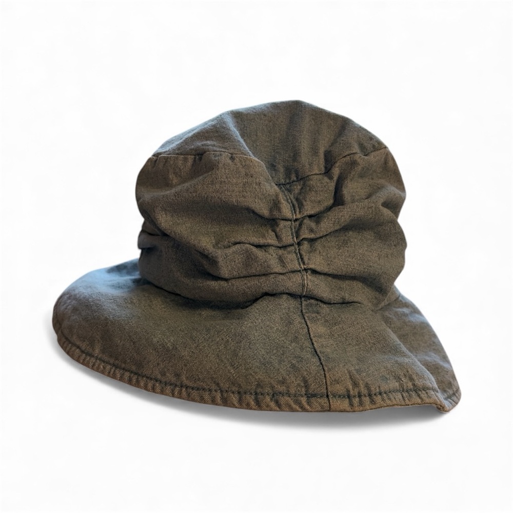 Light wash denim vintage ruched bucket hat - Picture 2 of 4